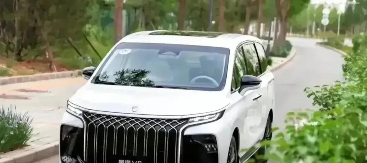 全国车企排名前五：第一名：上汽集团第二名：东风汽车第三名：中国一汽第四名