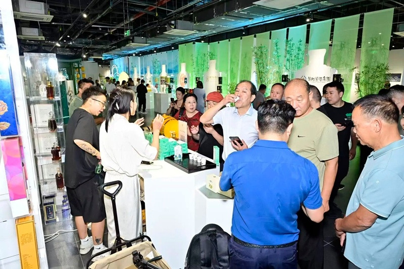 开逛! 酒博会期间 酒博城精彩纷呈