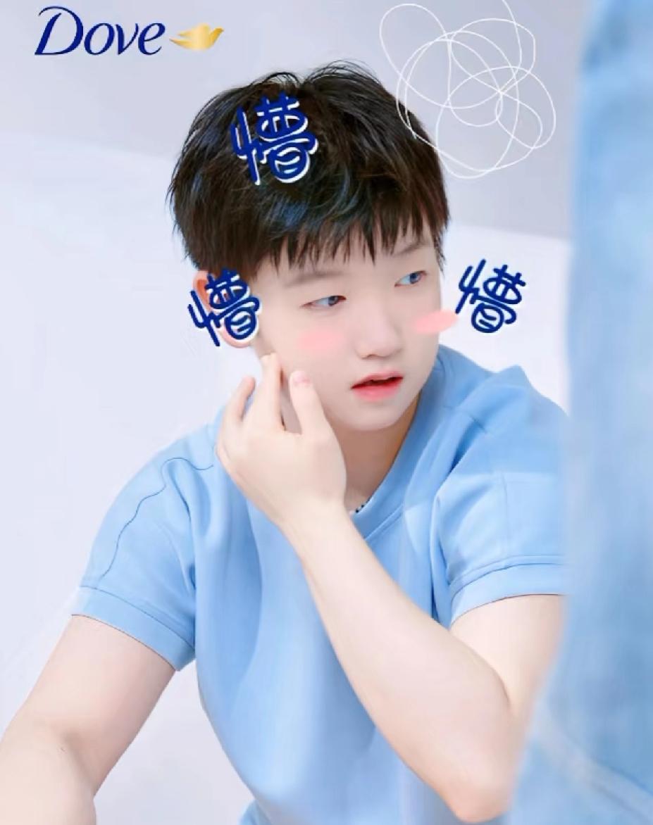 真是受不了了，莎莎这乖萌萌的样子，真是太羡慕高女士，生出这么软萌可爱、香香