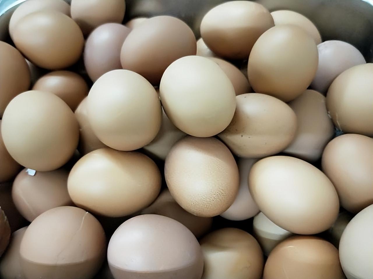 高血压还吃蛋？医生警告：高血压疾病患者，这2种蛋不能吃！高血压患者的饮食禁忌