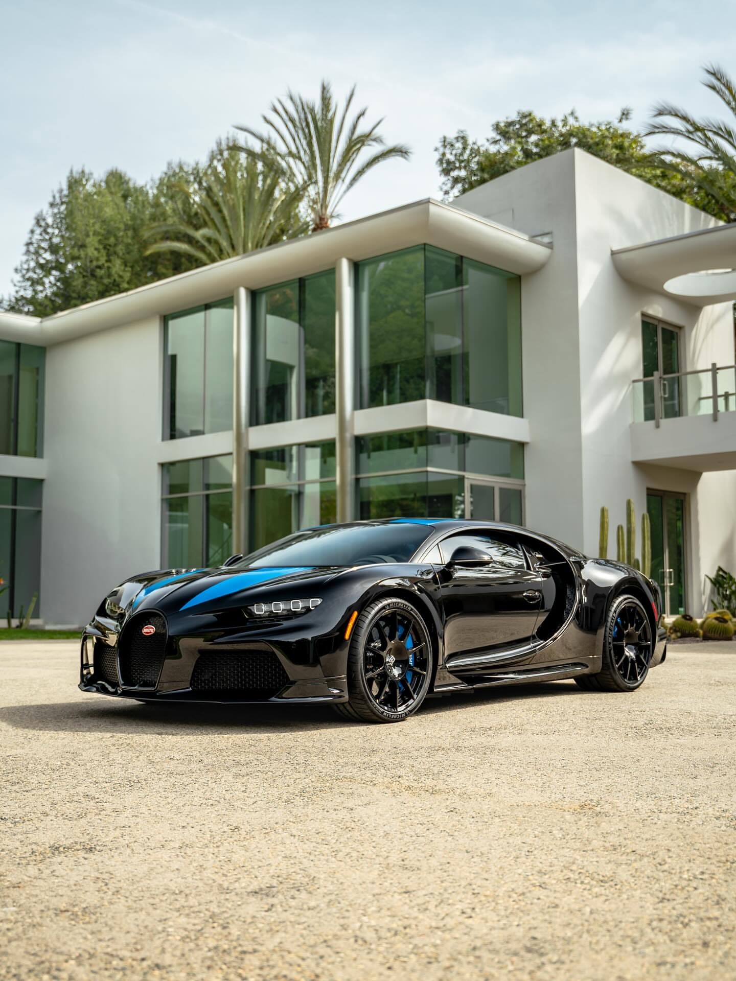 这款2023年款BugattiChironSuperSport是力量、精准