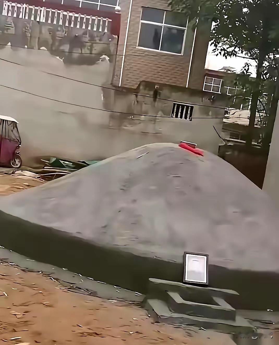 宅基地上建房，邻居一句