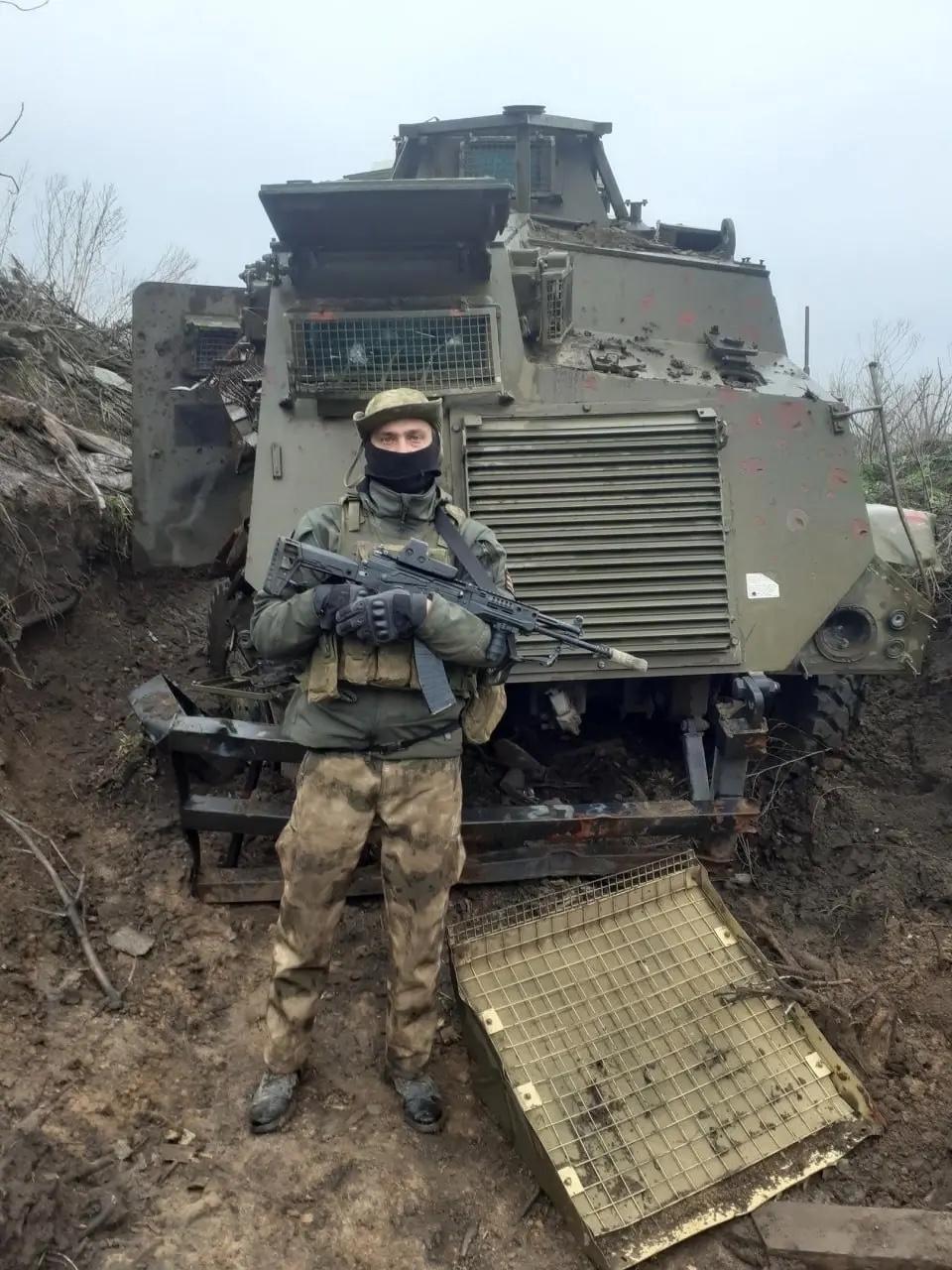 近日，俄外交副部长格鲁什科宣称：“情报表明，近期被挫败的91架自杀式无人机对普京