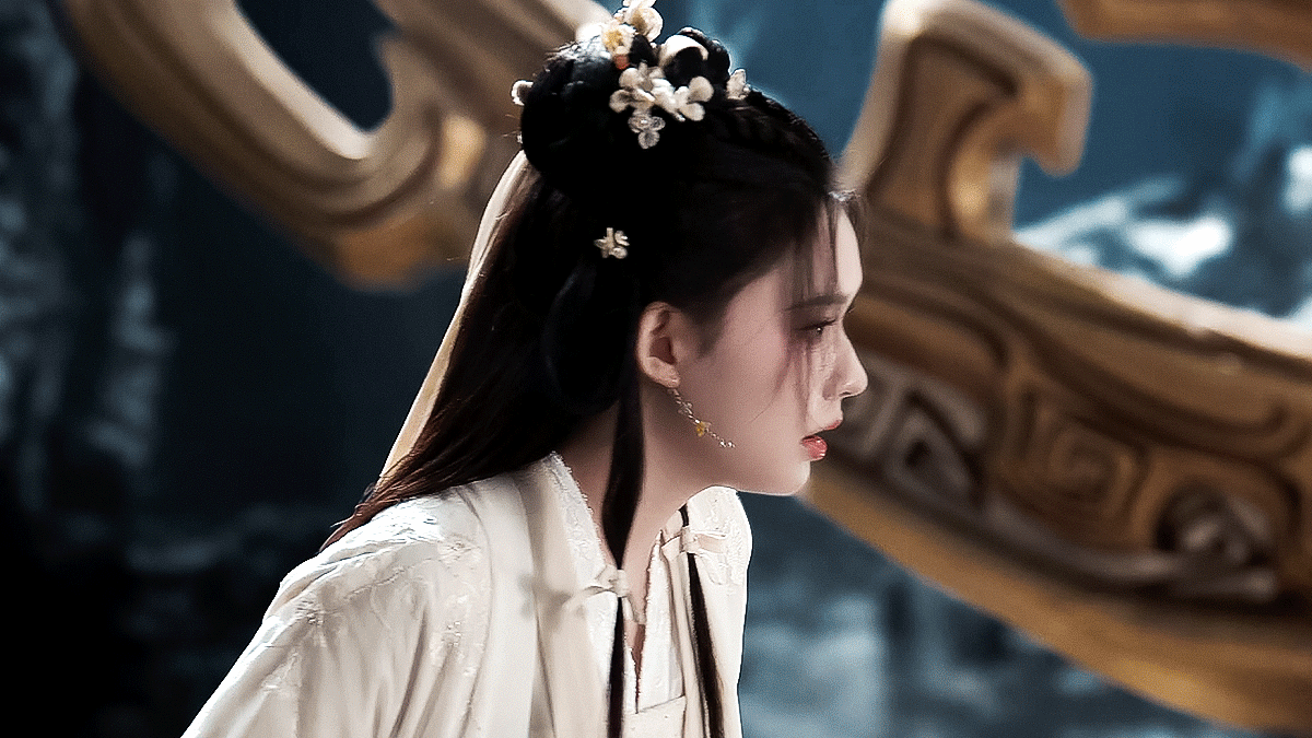 第一个兔塑林允的人是天才欣赏允子的演技，古装造型尤为养眼​​​