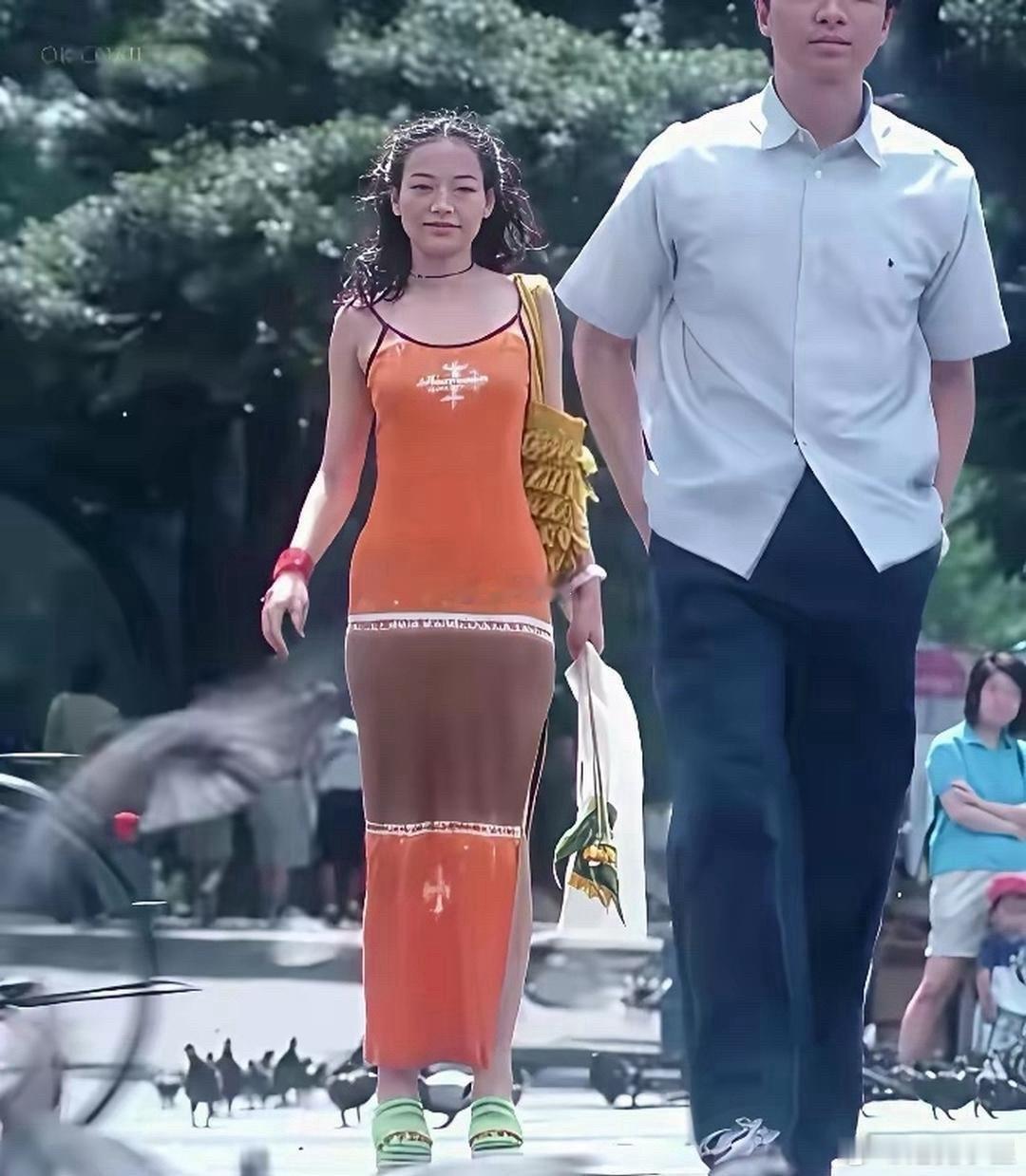 舒淇早期的照片，看来找对风格很重要。​​​