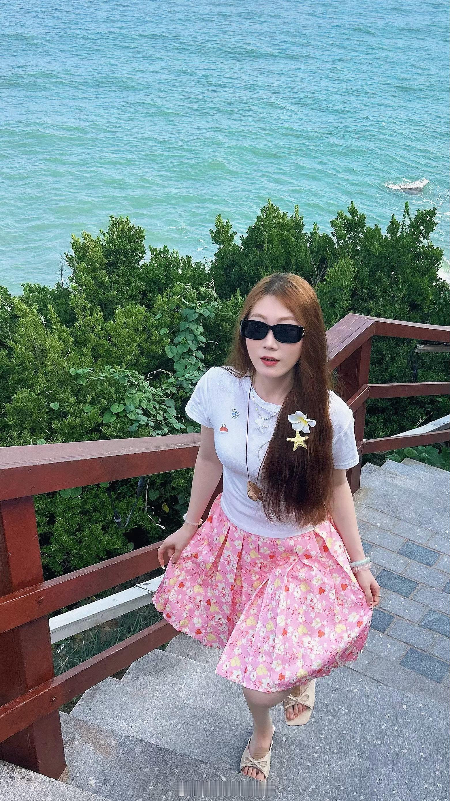 通往大海的木栈道🪵​​​