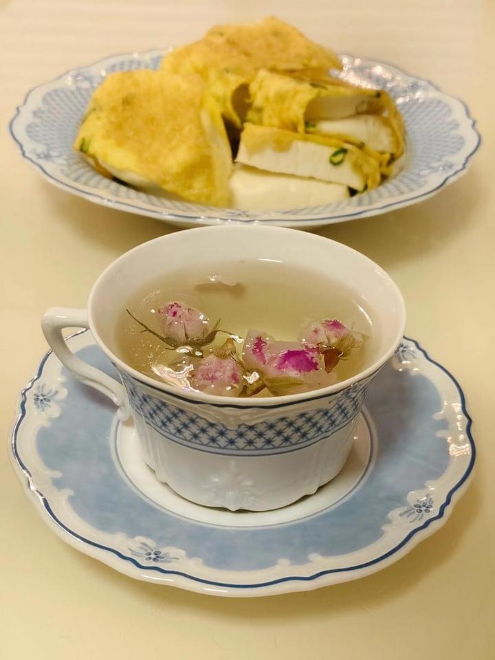一位医生说的很有道理的话：“告诉你一个不容易生病的方法，那就是上天给你什么，你就