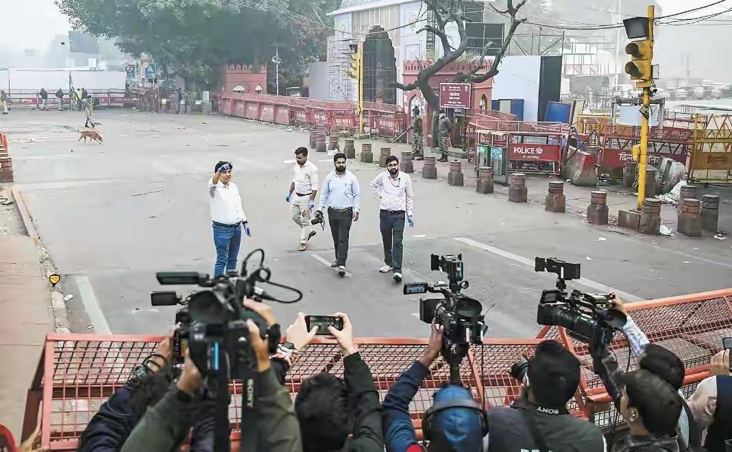 最近国际新闻有点“刺激”，印度和巴基斯坦这对老冤家刚在边境上演“全武行”，转头自