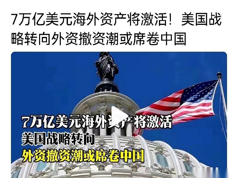 2011年，乔布斯刚走，全世界都在替苹果捏把汗。就在那个节骨眼上，有个人，悄悄