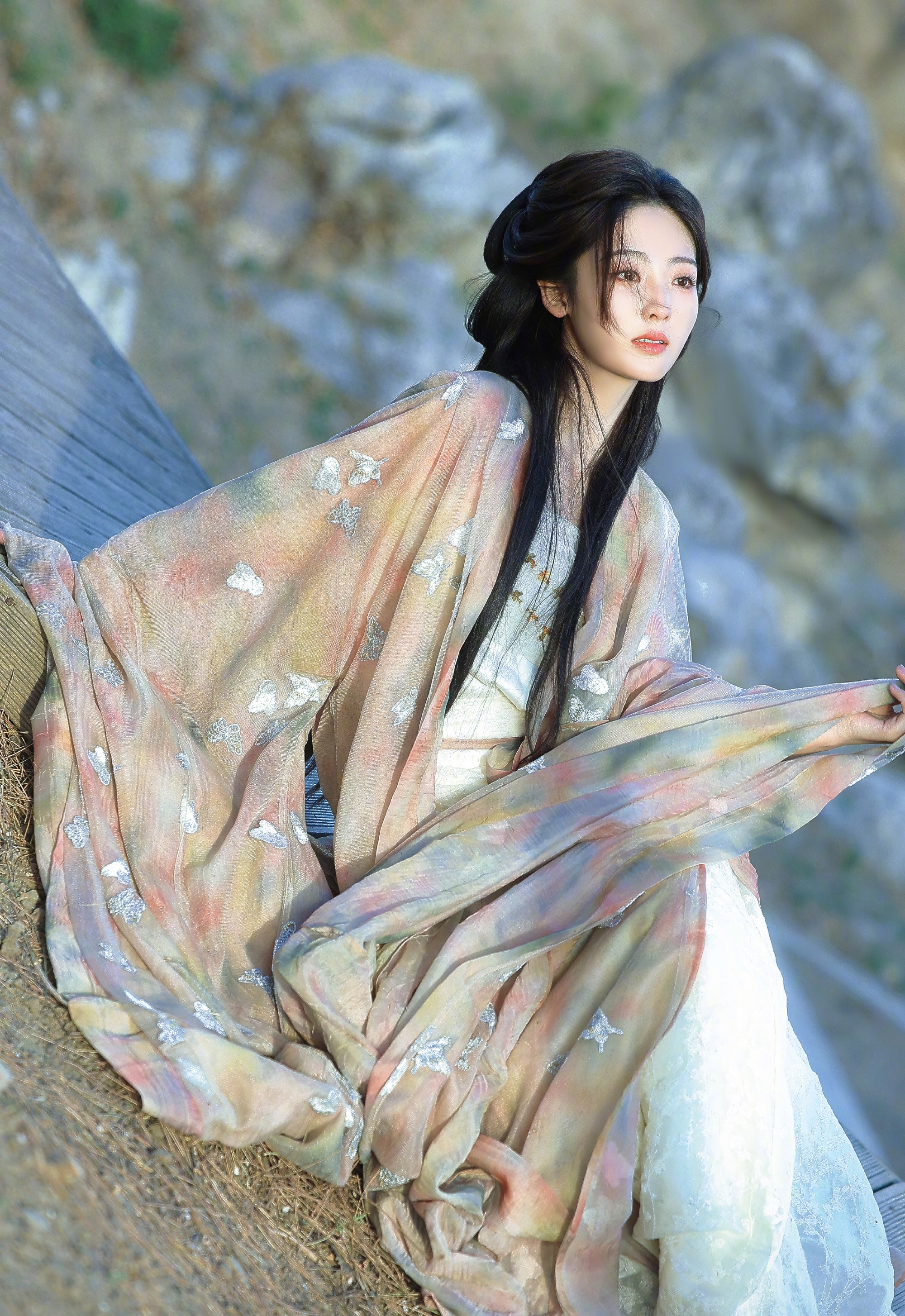 邢菲不愧是“挂件女友”，太漂亮了！