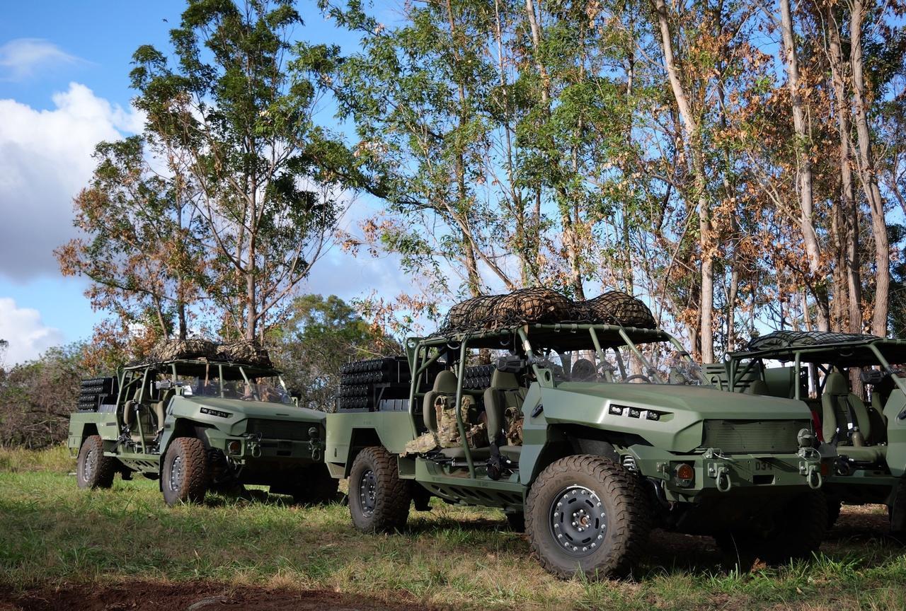 新装备！美军正在测试新型轻型迫击炮系统ScorpionLight。81毫米迫