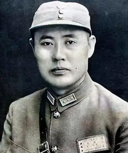 1949年1月北平起义前后，傅作义放走五位国军高级将领。他们的名单、籍贯、职务、
