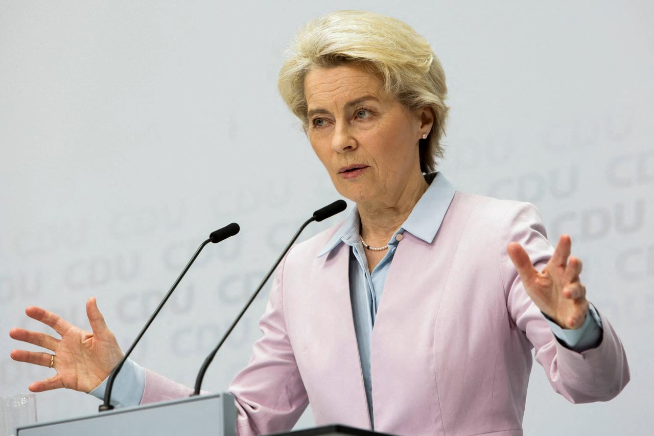 美盟友成“小丑”了吗这是最搞笑的地方，什么盟友，利益才是最重要的。看看欧盟估