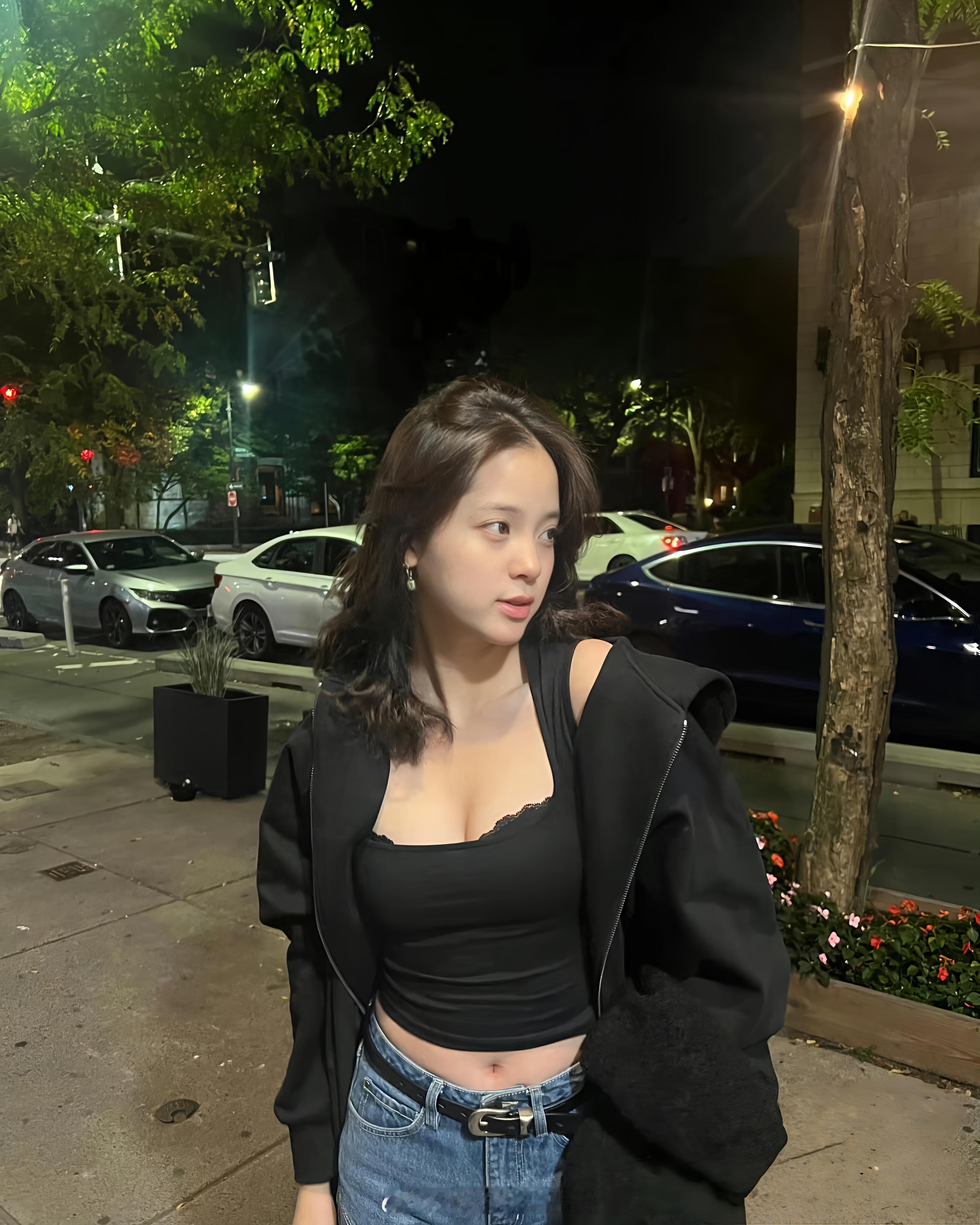 欧阳娜娜好明媚一张脸娜娜的日常生活照🥺​​​