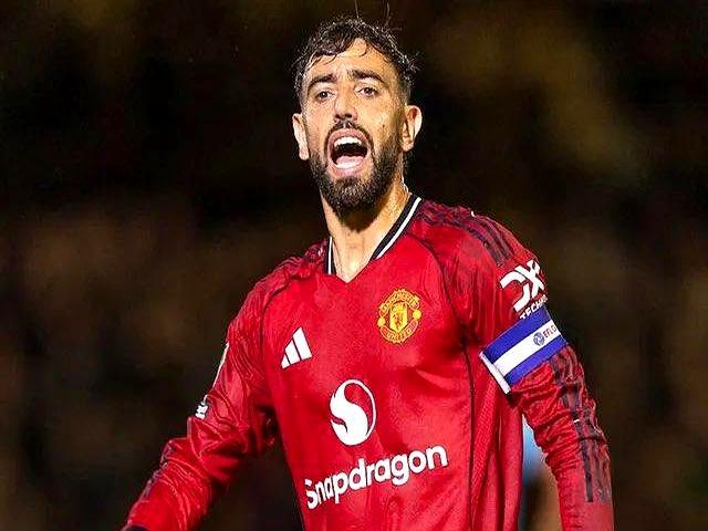 莱因克尔放话：英超最佳已经定了，别人没戏。他在节目里直接摊牌，现在才二月，