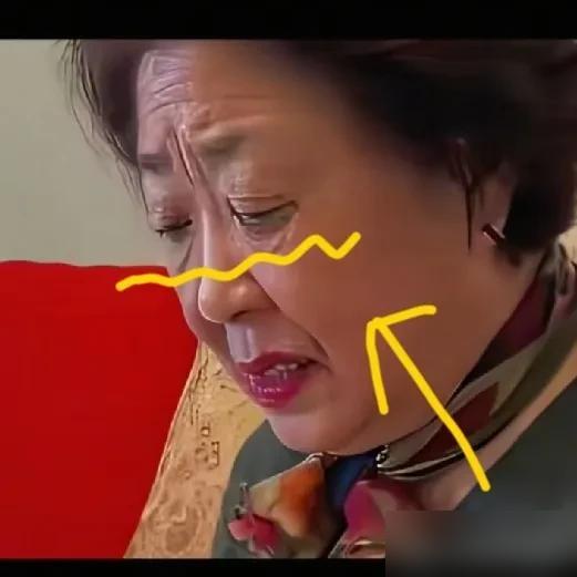 我们都猜错了，庞叔令撕破脸皮，不是因为她咽不下这口气而是她在自救呀。​看到今