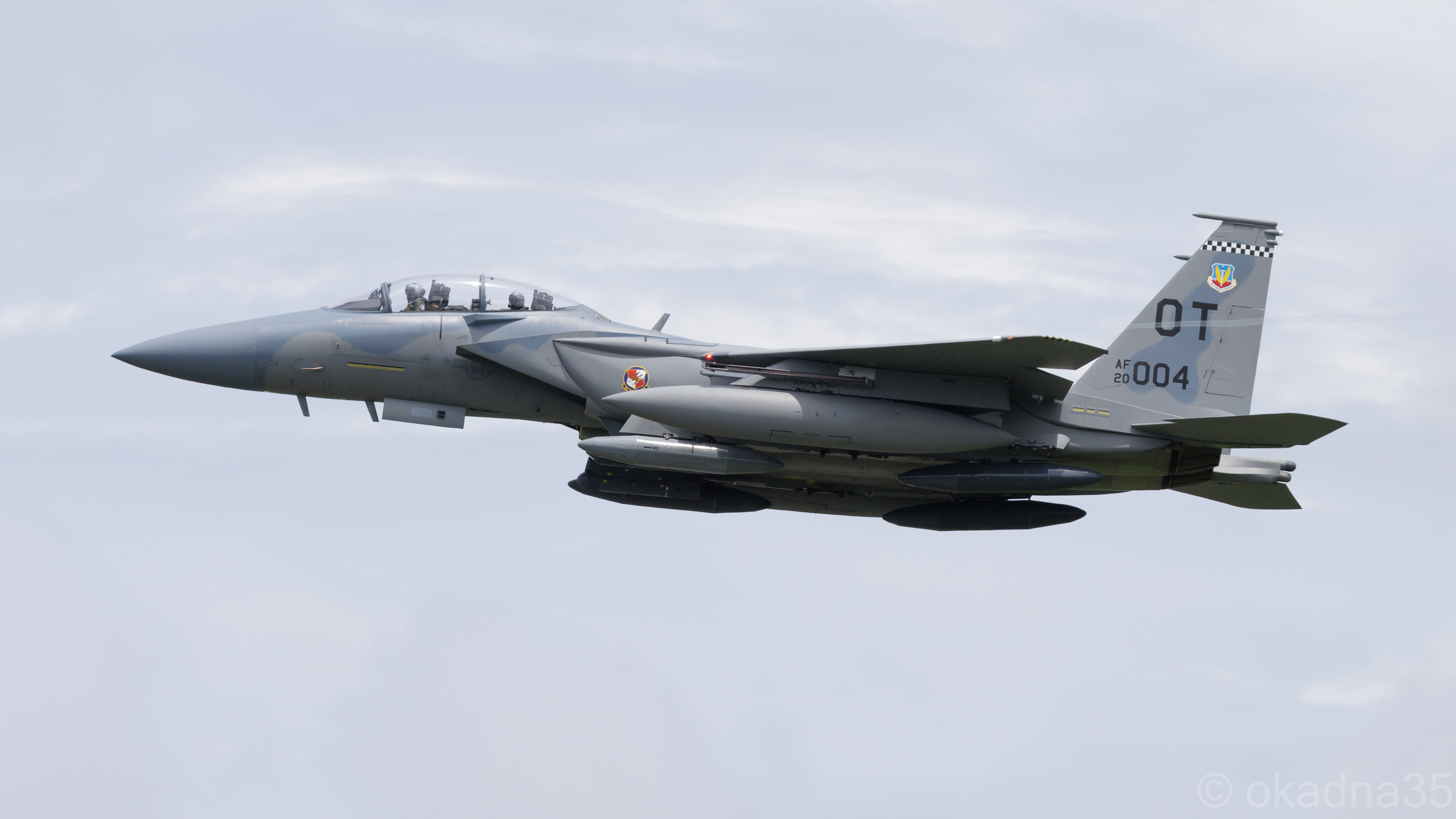 2架美国空军F-15EX20-0004,20-0005飞抵嘉手纳空军基地[