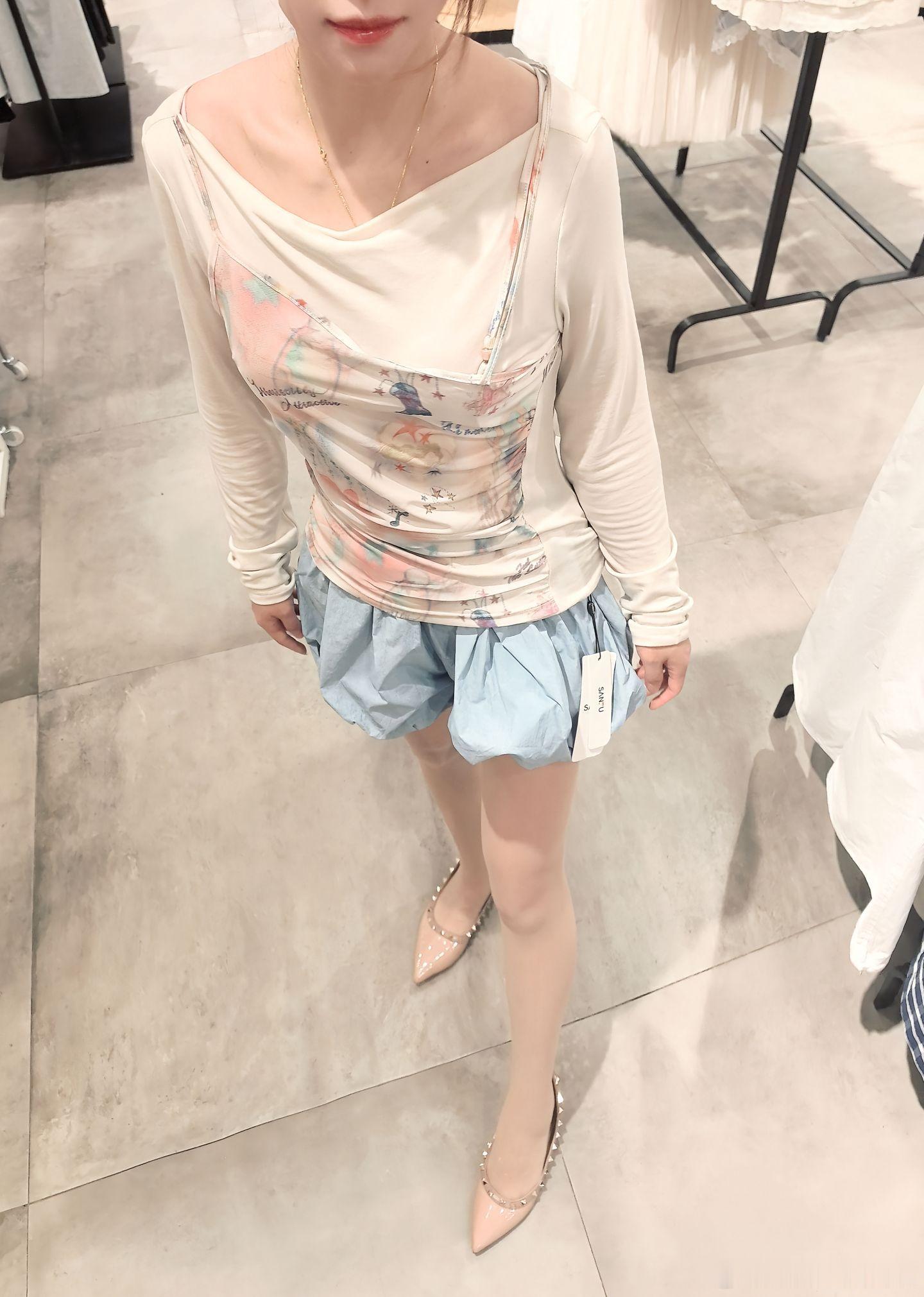 今天穿什么好看不美女