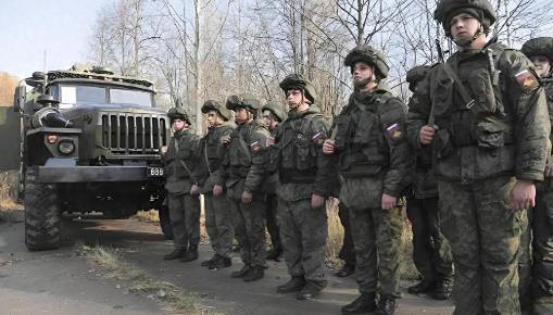 道格拉斯·麦格雷戈，这位退役陆军上校，总爱直言不讳地说西方在乌克兰问题上栽了大跟