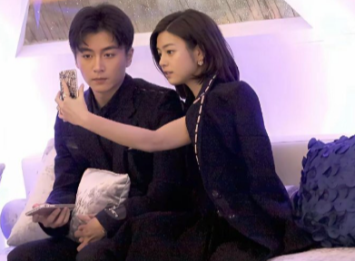 他俩分手的真正原因是什么？​​​