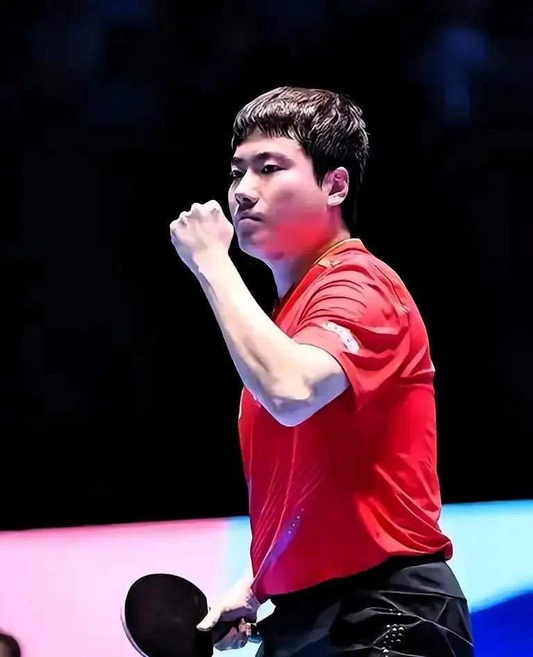 弃新援选老将，梁靖崑入围世乒赛的底层逻辑被网友扒透名单一出，评论区出奇一致：这