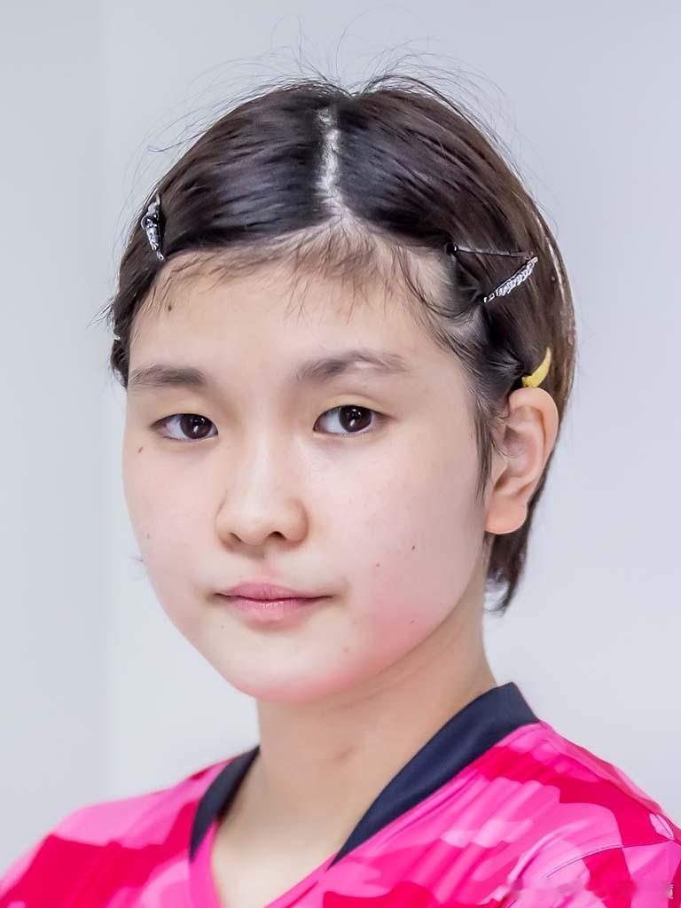 削球手桥本帆乃香透露“毁拍”秘闻　因击败中国选手人气上升的27岁名将桥本5岁时在