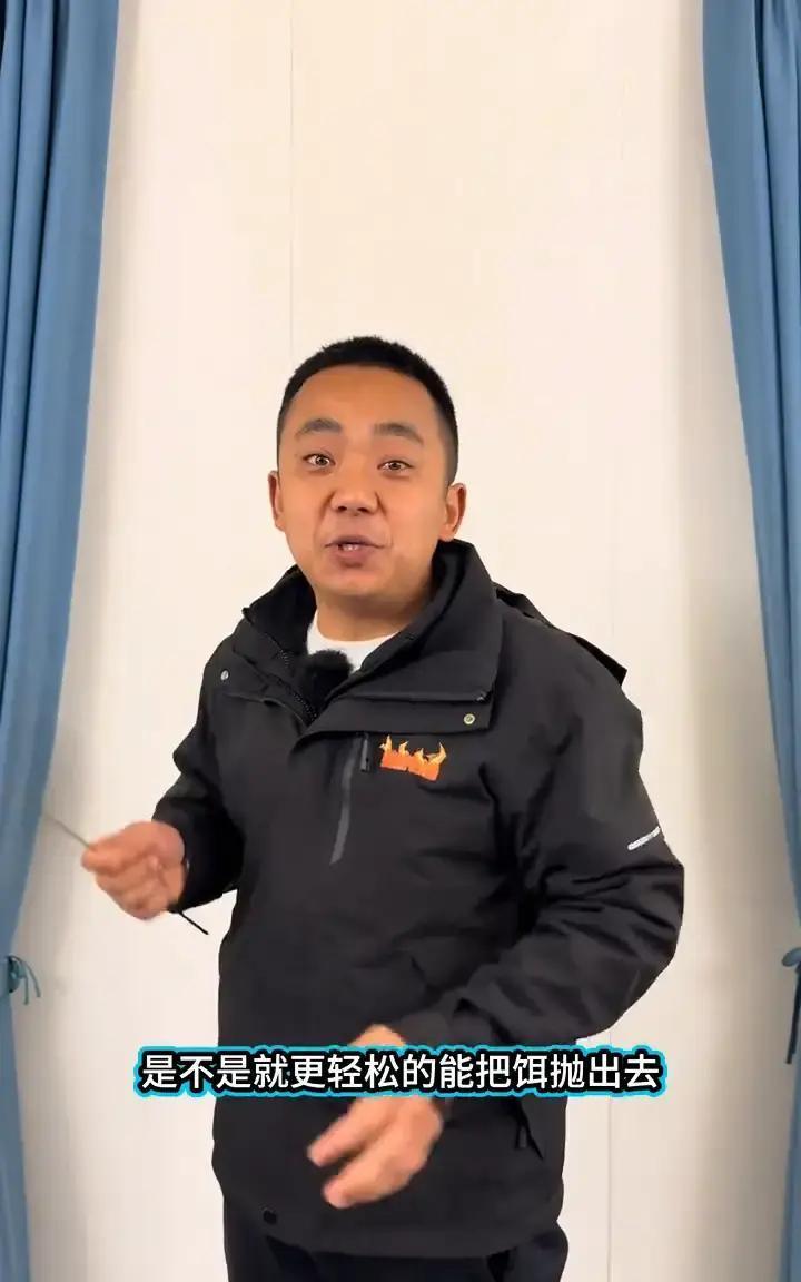 竿稍太软，饵直接砸脚面前段硬不起来，抛投就像甩面条。饵飞不出去，线先打结，