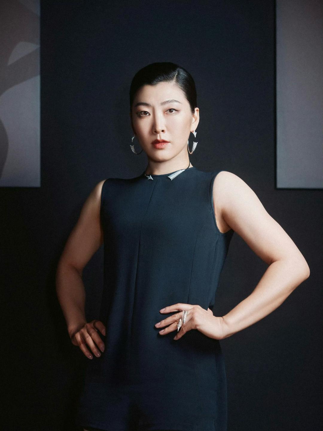 做运动员不易，徐梦桃的手尽是岁月痕迹，好沧桑。