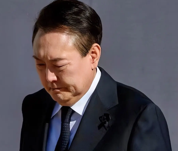 尹锡悦没有遗憾了随着文在寅被起诉，这时候尹锡悦相信已经没有遗憾了，甚至会开心。