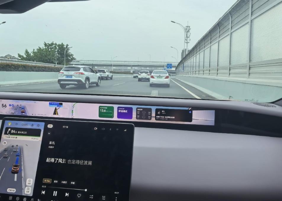 这段时间想要购买一辆电动汽车，不知不觉试了不少车，我发现很多新车都有激光雷达，但
