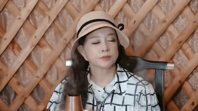 刘晓庆我们这期还能播出去吗妈呀宁静这大爆料啊，把宁静的台词都给删了，何赛飞：