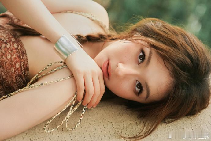 李兰迪野性美李兰迪野性美真的是太让人觉得心动和着迷了呀，并且在咱们的妹妹身上