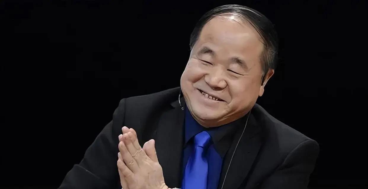 北大教授张沛曾说:“谁读不懂莫言的小说，谁就根本不理解中国的历史！择歌颂光明还是