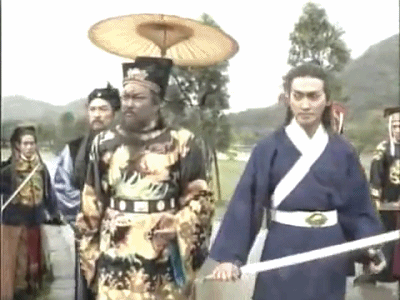 饰演展昭的演员有很多，哪个给你的印象最深刻？黄日华、严屹宽、焦恩俊、吕良伟都