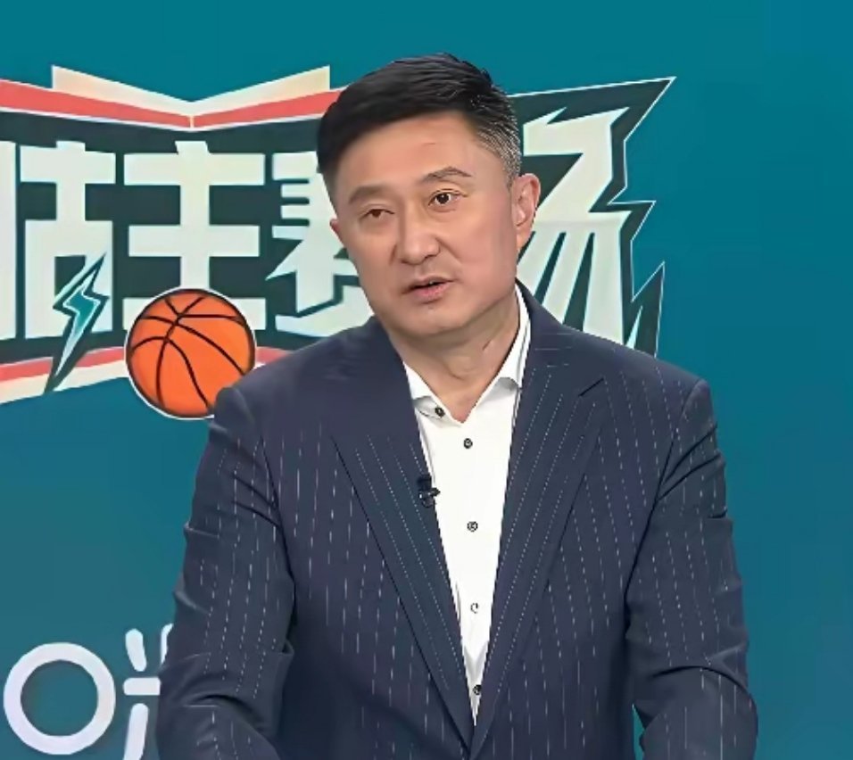 郭士强下课！让杜峰带领徐杰、赵睿、胡金秋和广东男篮球员组建国家队，来接管中国男篮