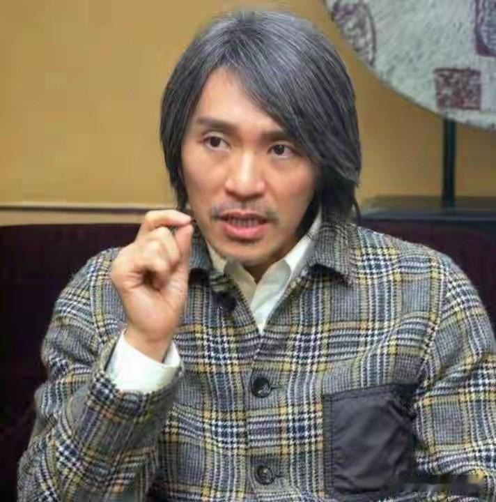 王晶说，我觉得他演的最好的一个镜头，就是大话西游里面，用照妖镜发现莫文蔚是，白骨