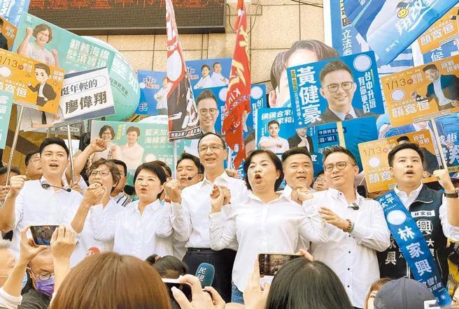 大罢免投票进入倒数，其中在台中市，6位国民党籍蓝委罢免案全数进入三阶投票，而在今