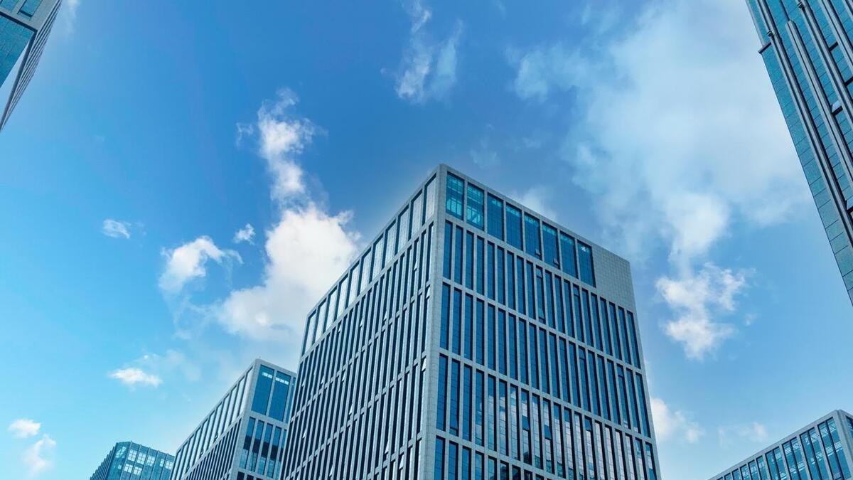 2025楼市五一大礼包:新政5月1日落地,手握房产的你准备好了吗?