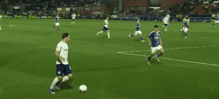 这场比赛比起拿到三分领先、那不勒斯九分，更加令人振奋的是齐沃终于摸清了国米战术的