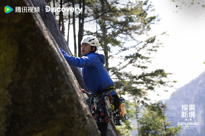 王一博飞斧破空王一博对自我的审视和认知的重塑王一博飞斧破空，每一次新的尝试，