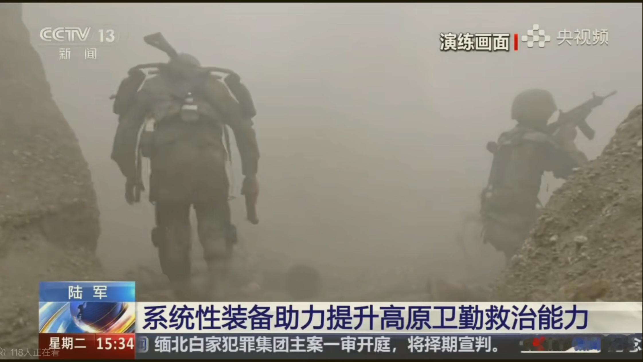 这是跟我干到哪儿来了？这还是2025年的中国吗？[doge]这个机械式外骨骼太科幻了