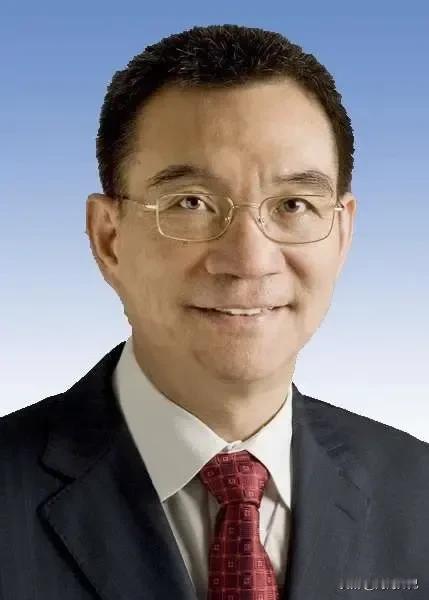 他说：“如果通过刺激消费就可拉动经济，这纯属误国误民，相当于大郎喝药”林毅夫