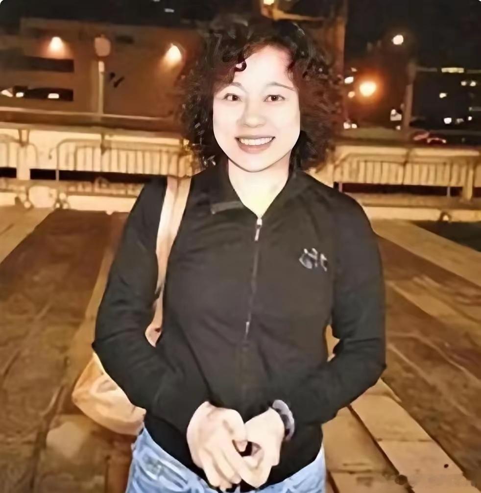 梁美薇：陪了郭富城31年，亲眼看着他娶了小娇妻，现63岁仍未婚！
