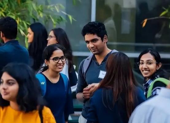 “留学是幌子，落户才是真”——最近深圳掀起的一场清查行动，撕开了部分外籍留学生“