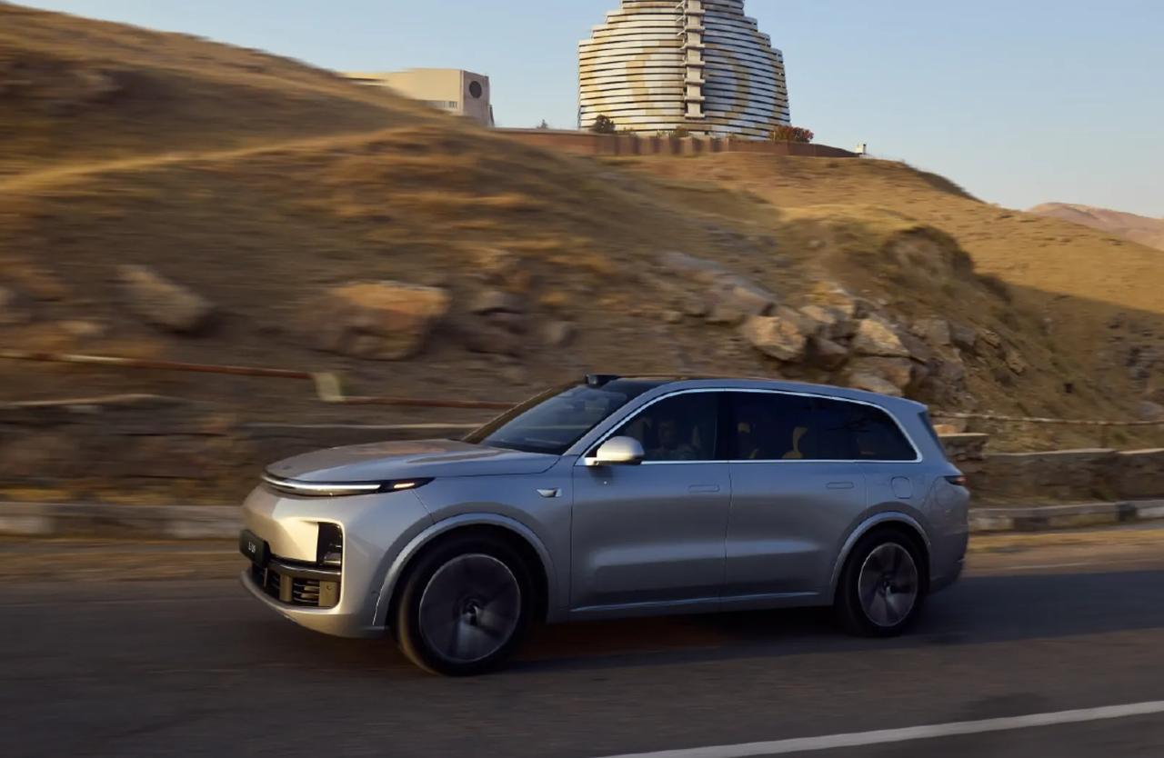 理想汽车要主动召回部分理想MEGA电动车，主要是因为有批次的冷却液防腐效果不够，