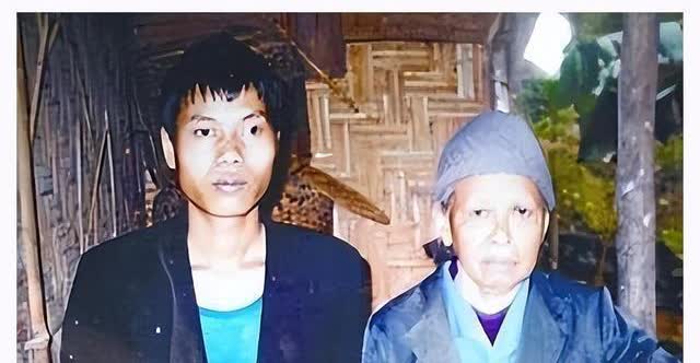 老夫少妻比较常见，老妻少夫却很少！有这样一夫妻，24岁男子娶71岁老太，相濡以沫