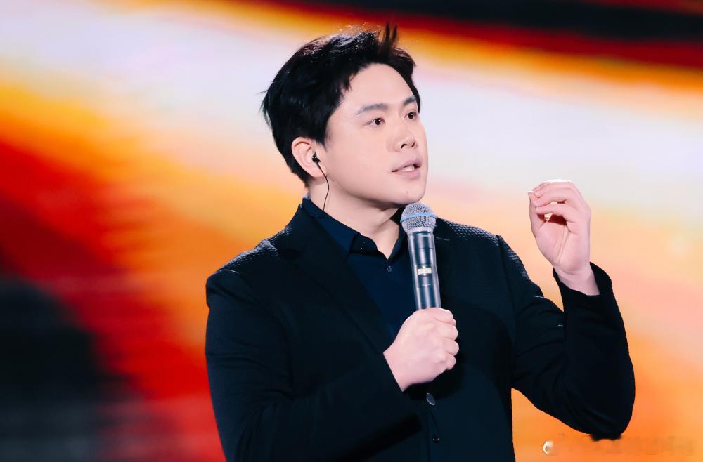 5月21日，追觅创始人俞浩回应请全体员工去迪士尼乐园游玩一事。俞浩称，追觅此次去