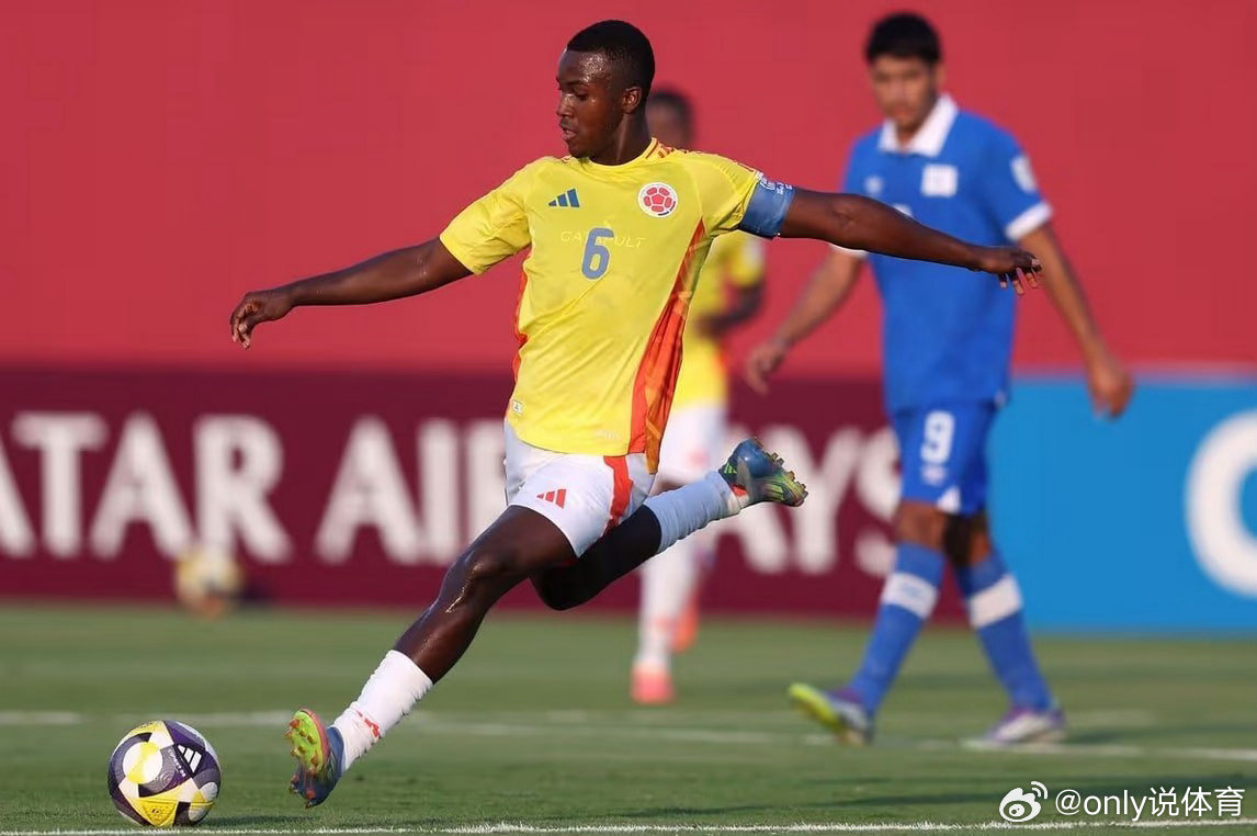 曼晚：曼联已和小将奥罗斯科达协议，并将争夺托纳利等人4月2日讯据《曼彻斯特晚报