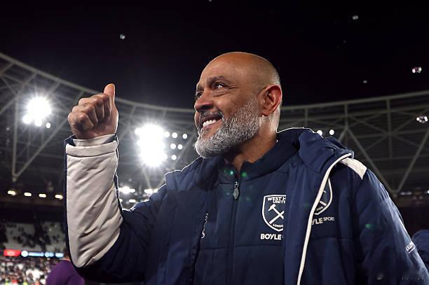 西汉姆联4比0狼队赫曼森重回门将首发位置后，最近8轮英超联赛，西汉姆联有4场保