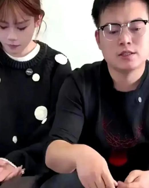 绍兴那个姑娘，真的让人感到心酸。婚检出来不能生育，当场就把18万现金和宝马车钥匙